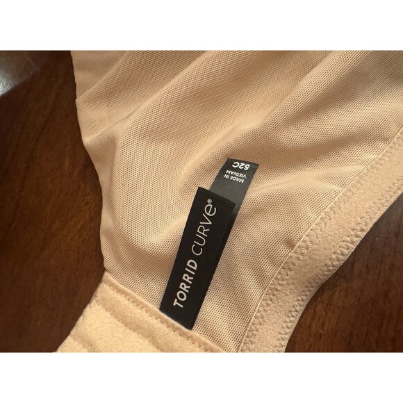Torrid Curve Bra Size52C - Picture 6 of 6